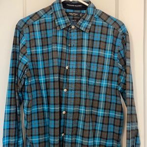 Men’s plaid button down shirt-size medium
